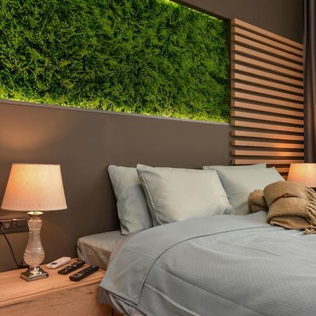 סופיה Urban Eden - Lux & Style, 2-Bedroom, 2-Bathroom מראה חיצוני תמונה