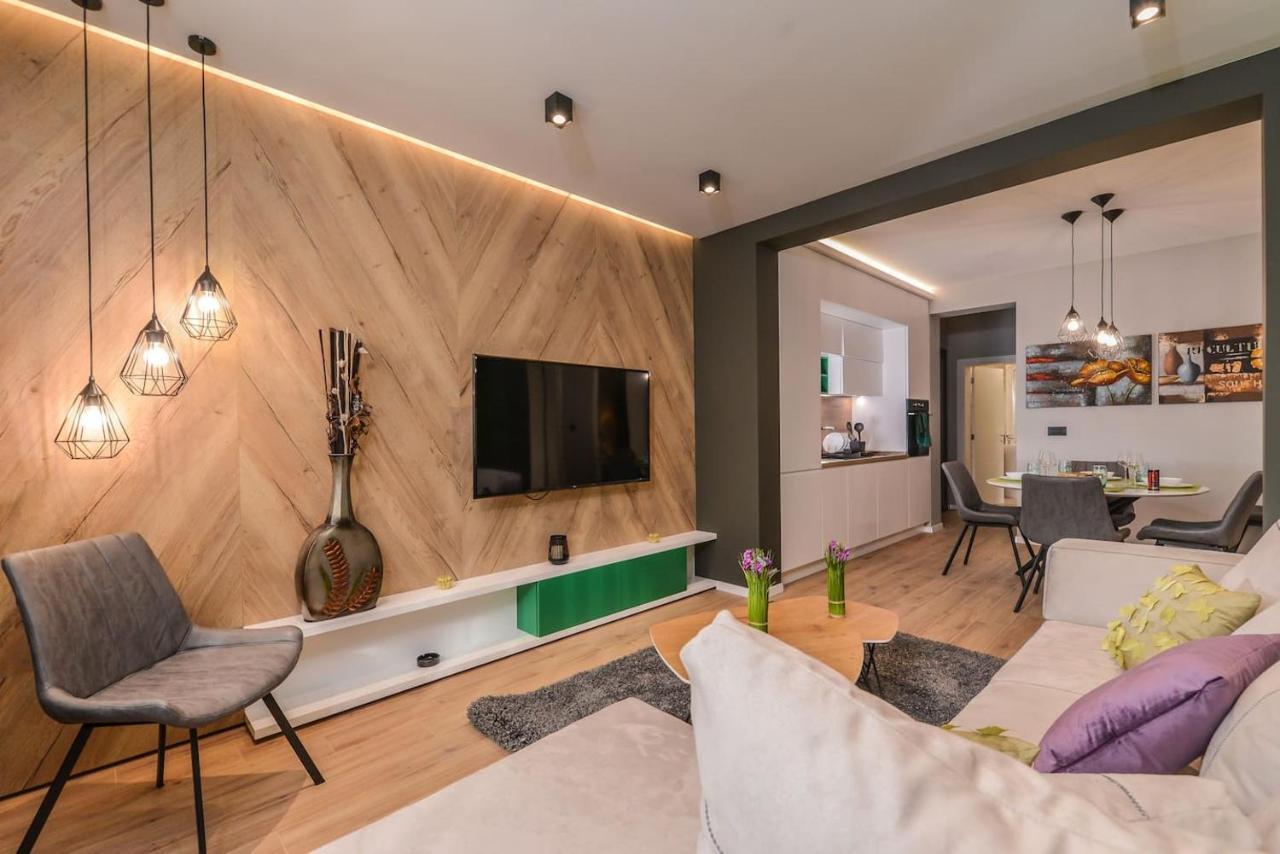 סופיה Urban Eden - Lux & Style, 2-Bedroom, 2-Bathroom מראה חיצוני תמונה